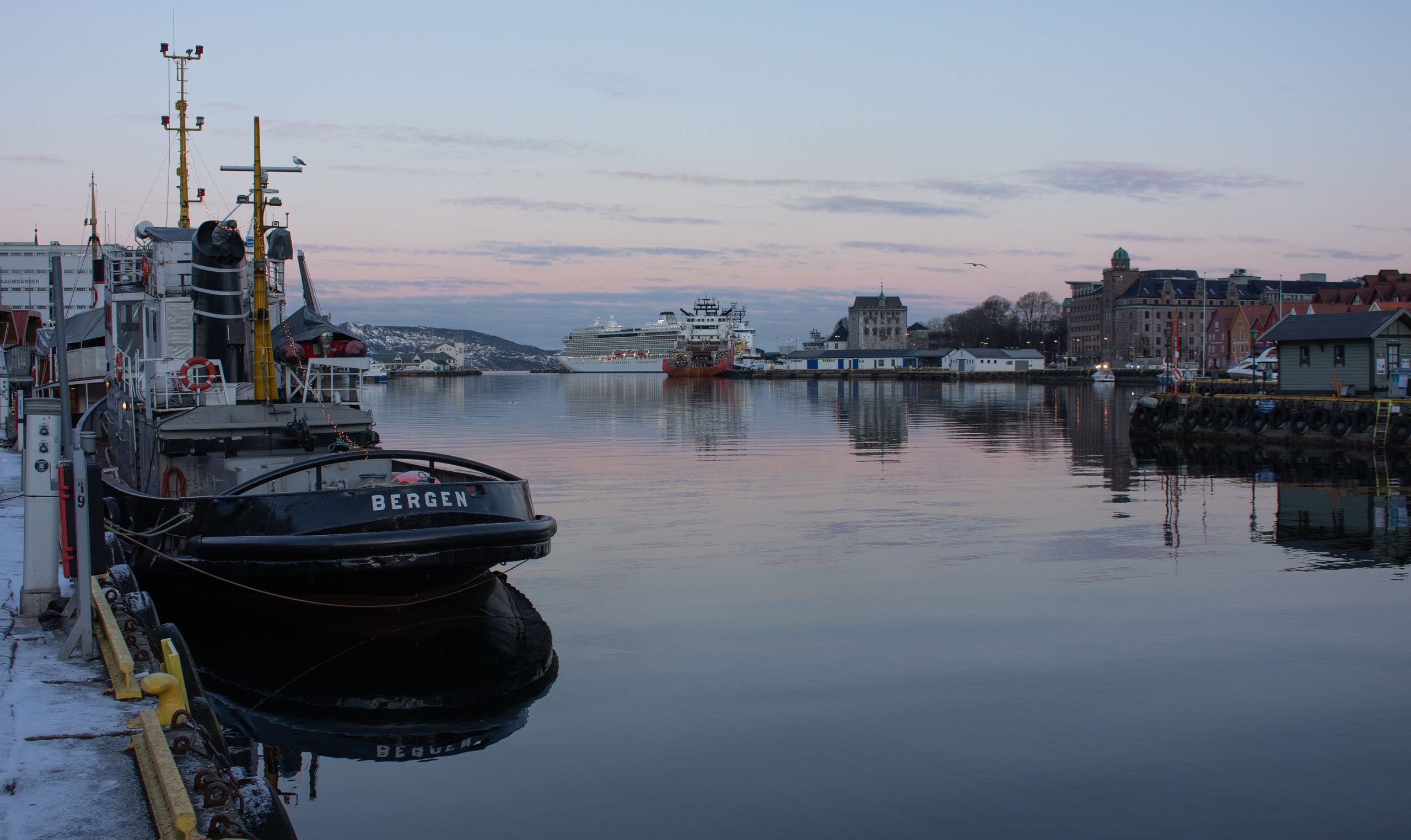 bergen_norway_sunrise