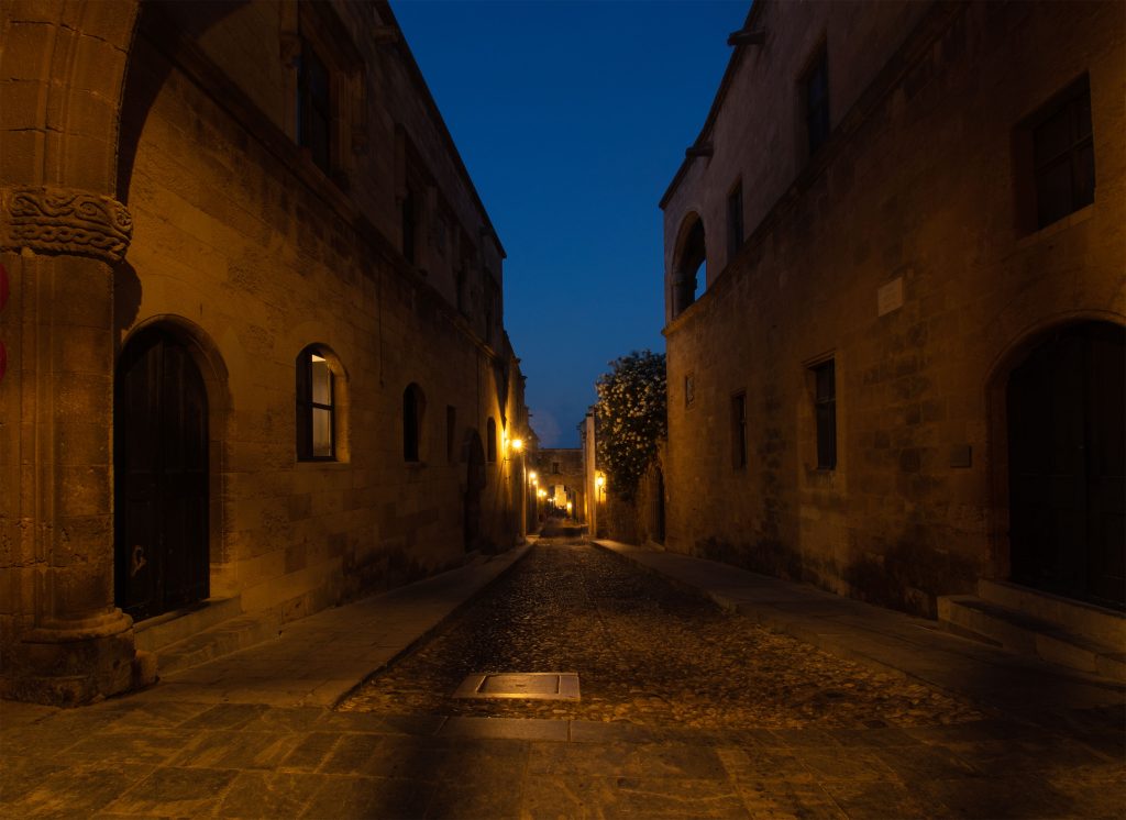 cobbled-street_rhodes_town_2