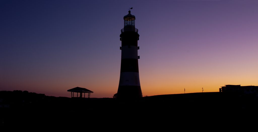 Smeaton's_tower_night_silhouette