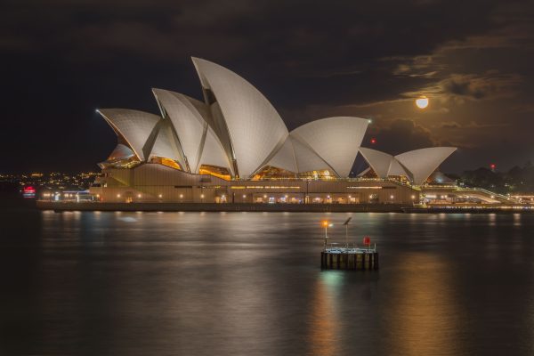 ydney_opera_house_at_night