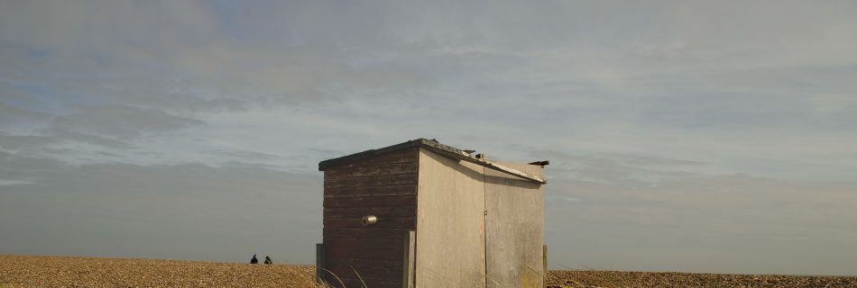Old_wooden_shed_on_Thorpeness_beach