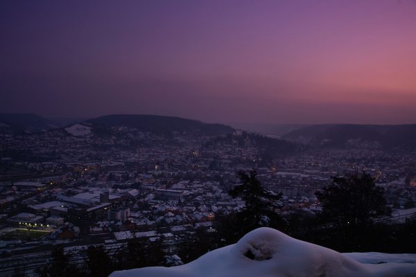 scenic_night_sky_over_mountains_near_sighişoara_romania
